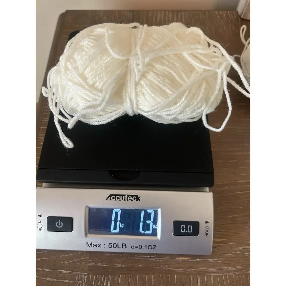 Mixed Lot Of Yarn Skein Brown White Bernat Pipsqueak Yarn Polyester Acrylic 16oz